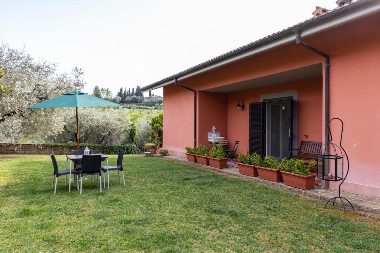La Tana Delle Stelle B&B Di Charme E Relax Fara in Sabina Exterior photo